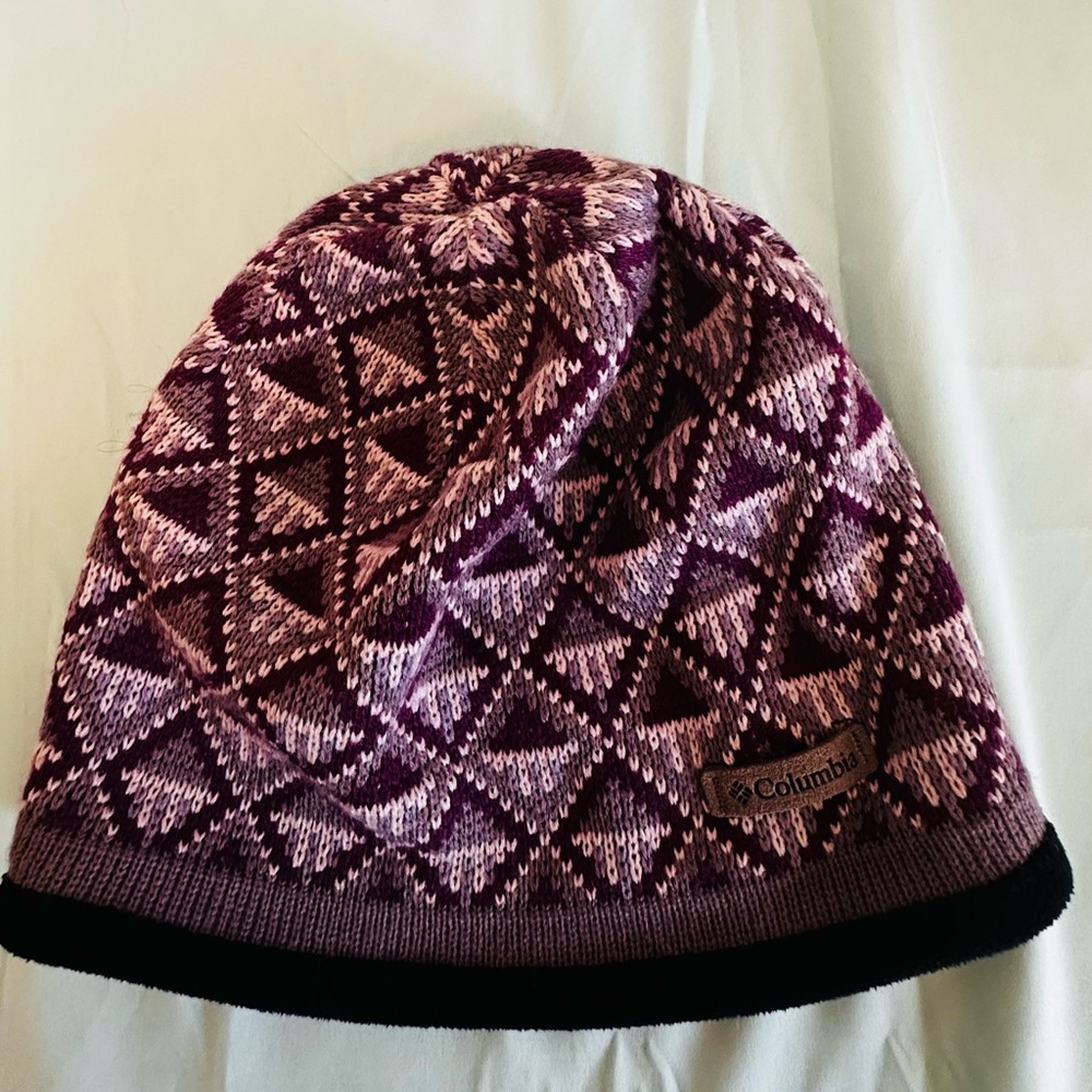 Columbia's® Women's Alpine Action Beanie. 100% acrylic Dralon-yarn woven shell.